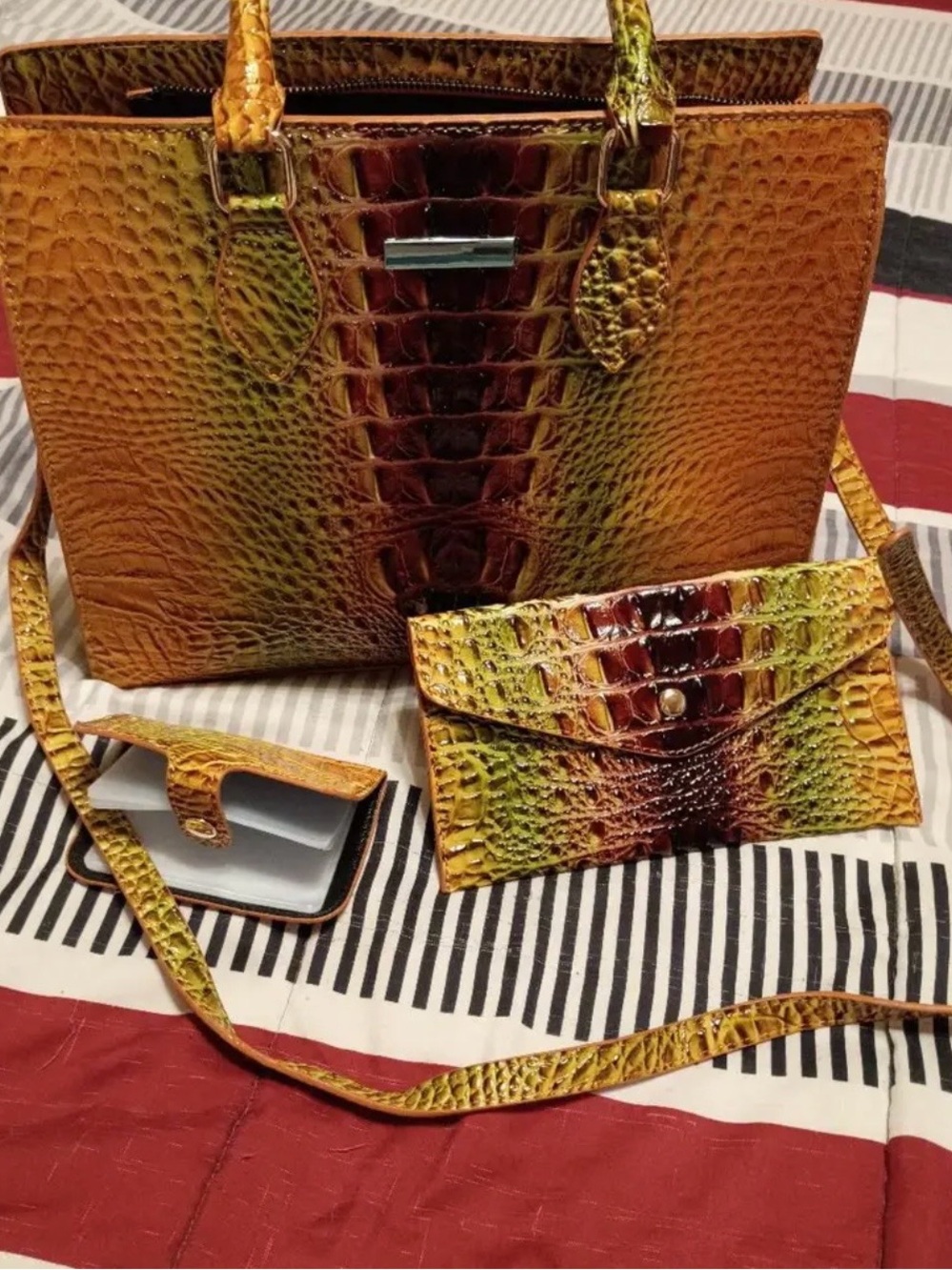 Croc-Embossed Gradient Tote and Wallet Set - Yellow Brown Green